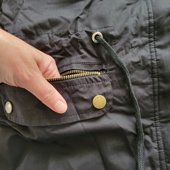 NWT Black Fur Lined Coat - Picture 4 of 6